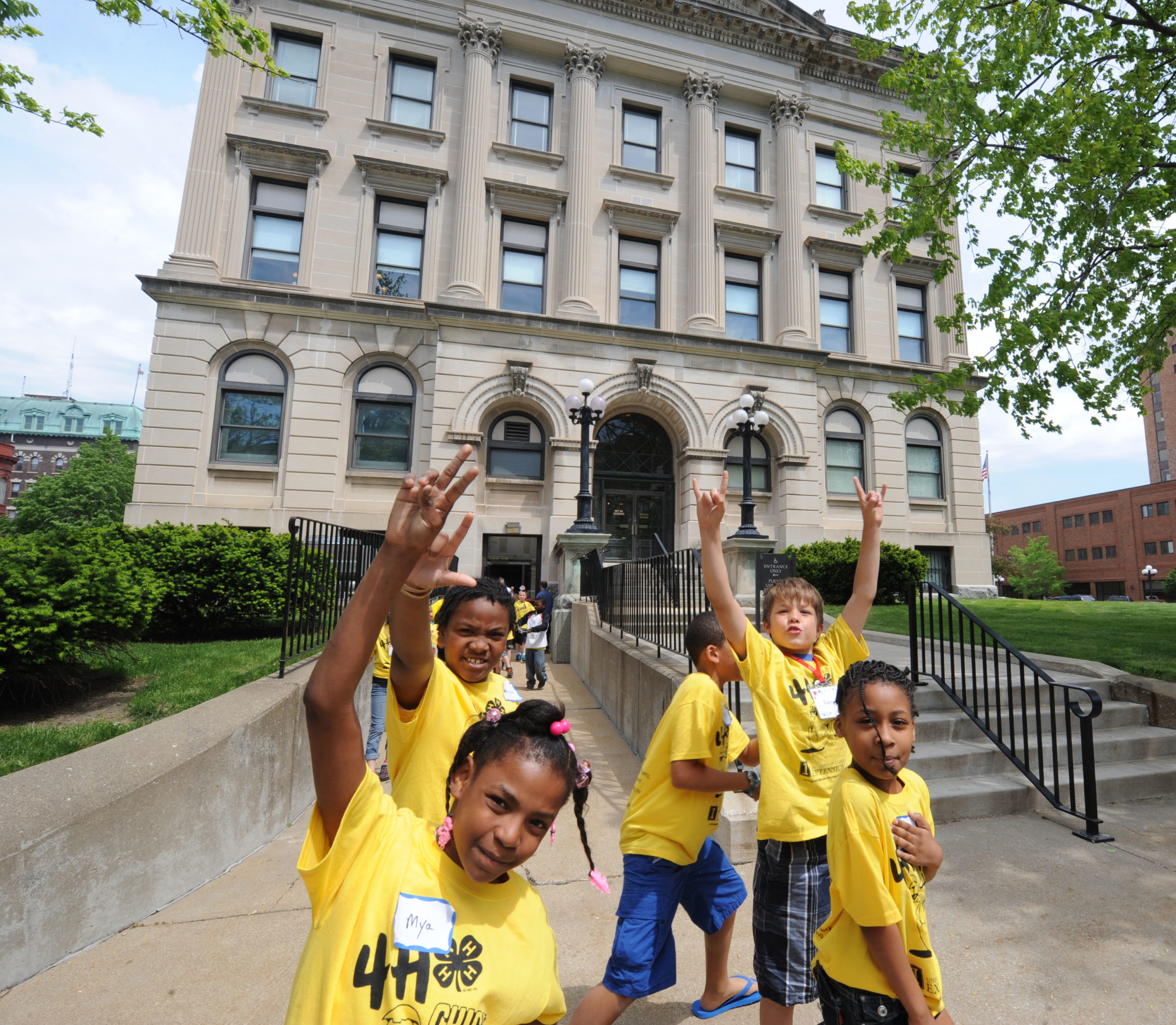 Children visit the Museum